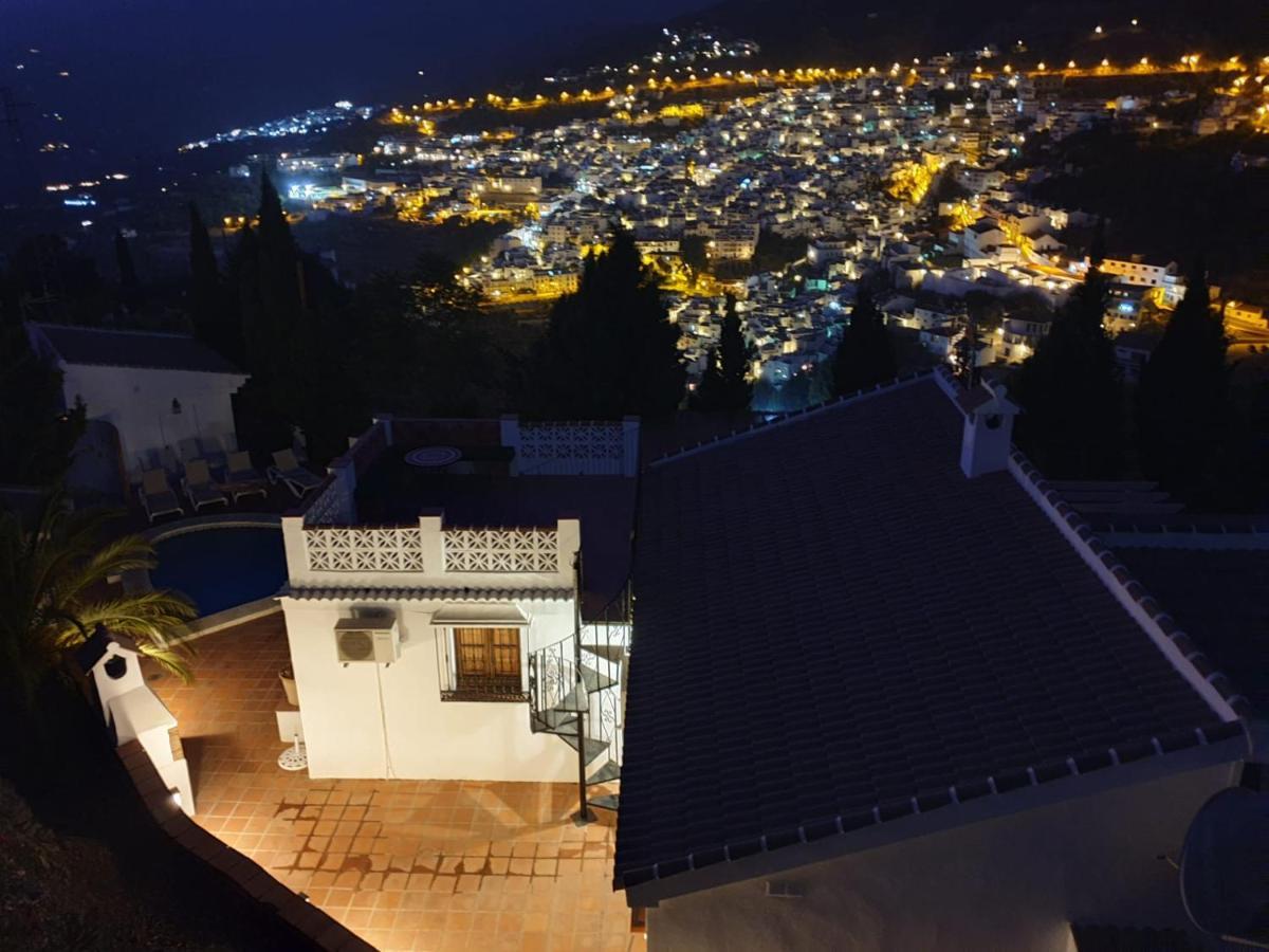 Villa David Competa Малага Экстерьер фото