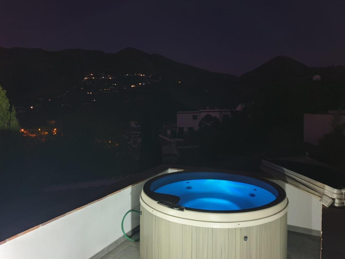 Villa David Competa Малага Экстерьер фото